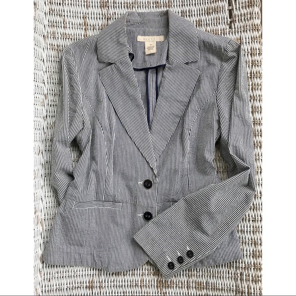 🆕 {Sandro Paris} Seersucker Blazer • Blue & White Stripe • EUC • Size Medium - Picture 2 of 8